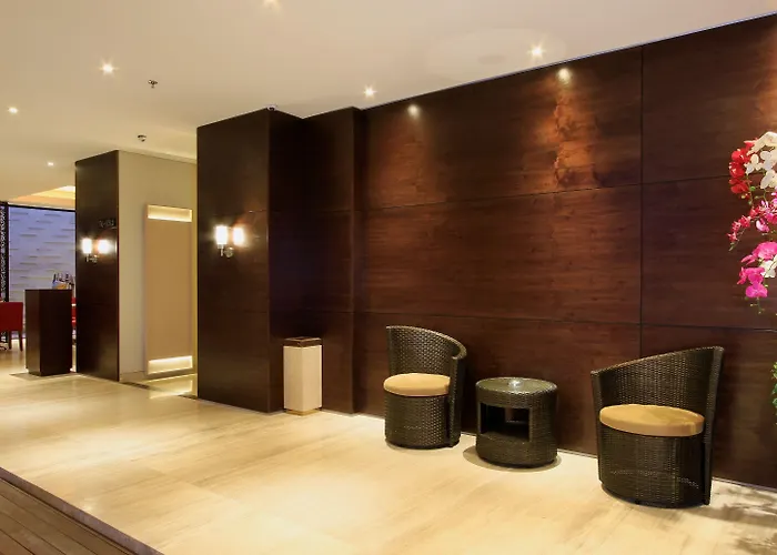 Ohana Hotel