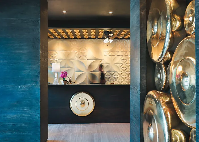 Ohana Hotel 3*
